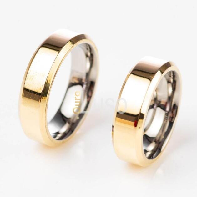 Aliança de Casamento 5mm Chanfrada Moeda com Forro de Aço PAR