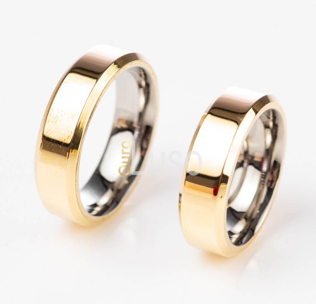 Aliança de Casamento 5mm Chanfrada Moeda com Forro de Aço PAR