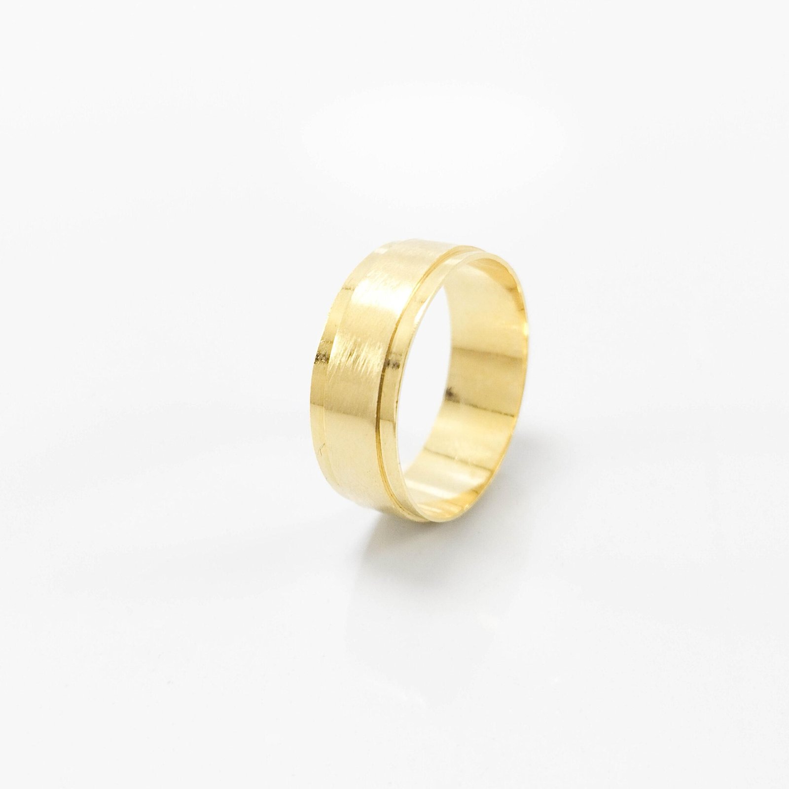 Aliança de Casamento 7mm Reta Fosca Chanfrada Ouro 18k (Unidade) - Imagem 2